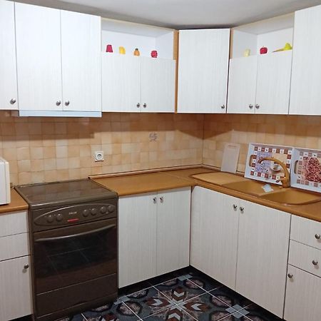 Gogo'S Sea Side Apartment Саранда Екстер'єр фото